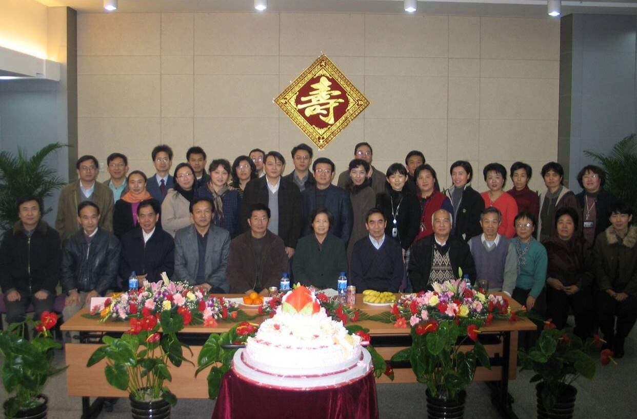 2006年12月，吴德馨先生70寿辰合影